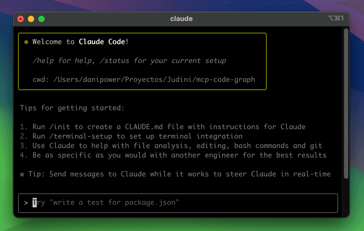 Claude Code welcome screen in the terminal: /help and /status command hints, getting-started steps, and a command input box at the prompt